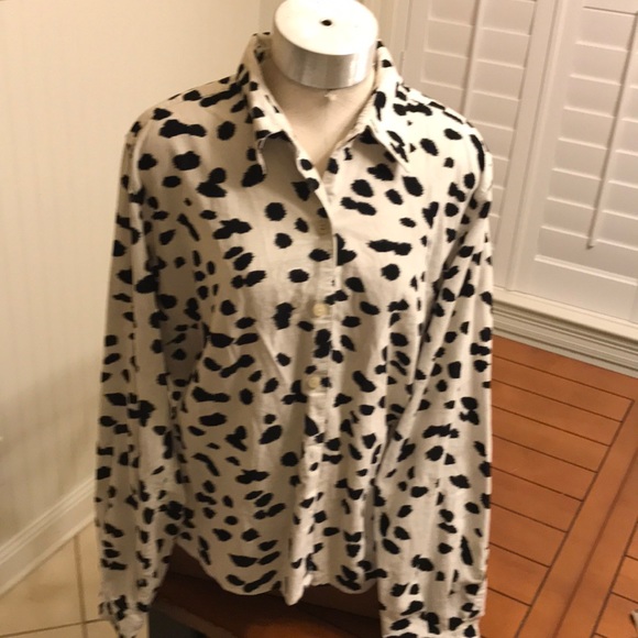 Liz Claiborne button up Blouse; black and white - Picture 2 of 5
